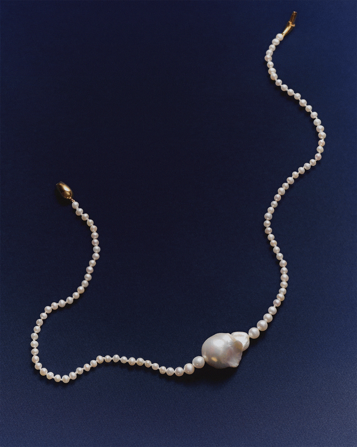 La Perla image - PDPaola