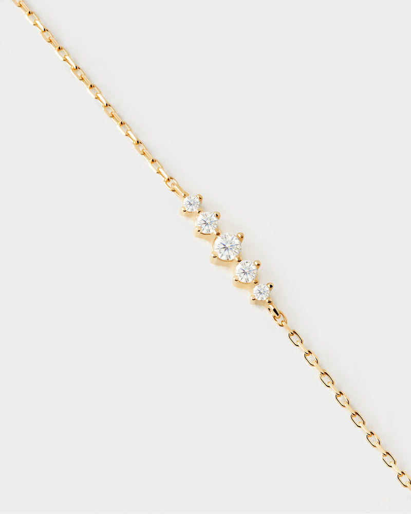 Elegant bracelet set with a trail of five white zirconia