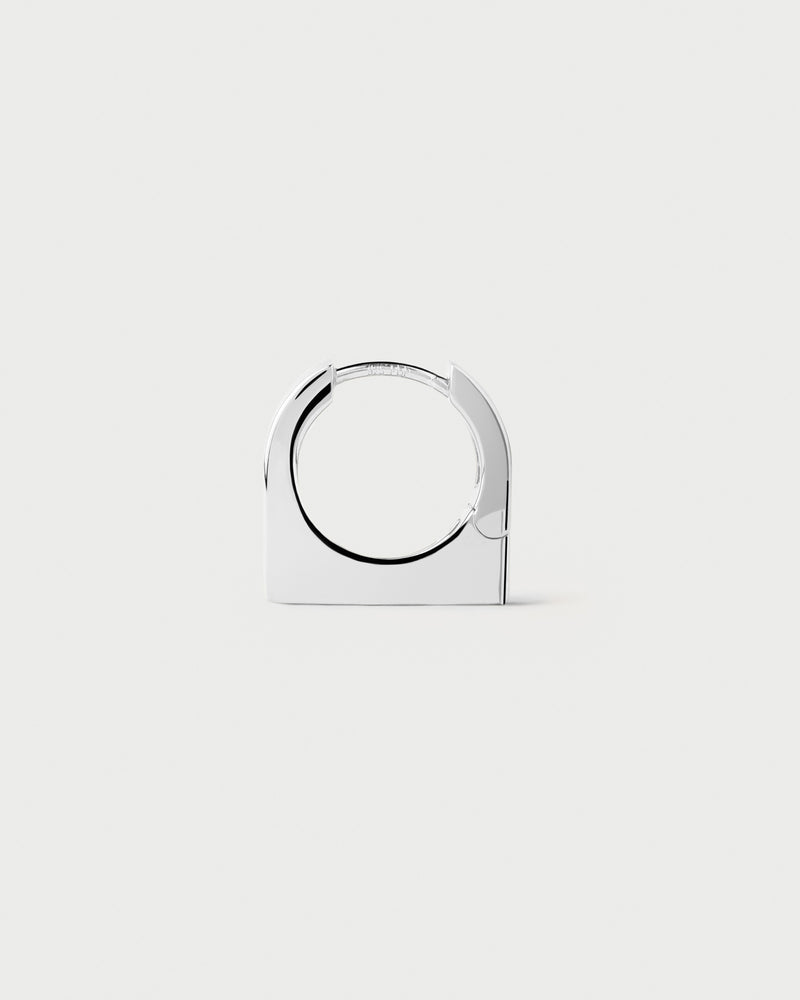 Small silver geometric single hoop with flat square base