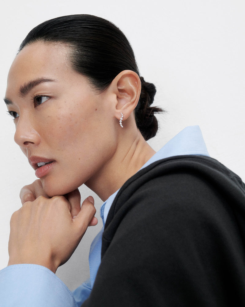 Diamonds and white gold Venus stud earrings - 
  
    18K White gold / Rhodium silver plating
  
