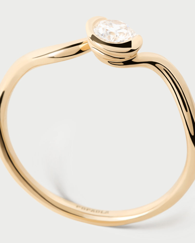 Diamonds and gold Delia ring - 
  
    18K Gold
  
