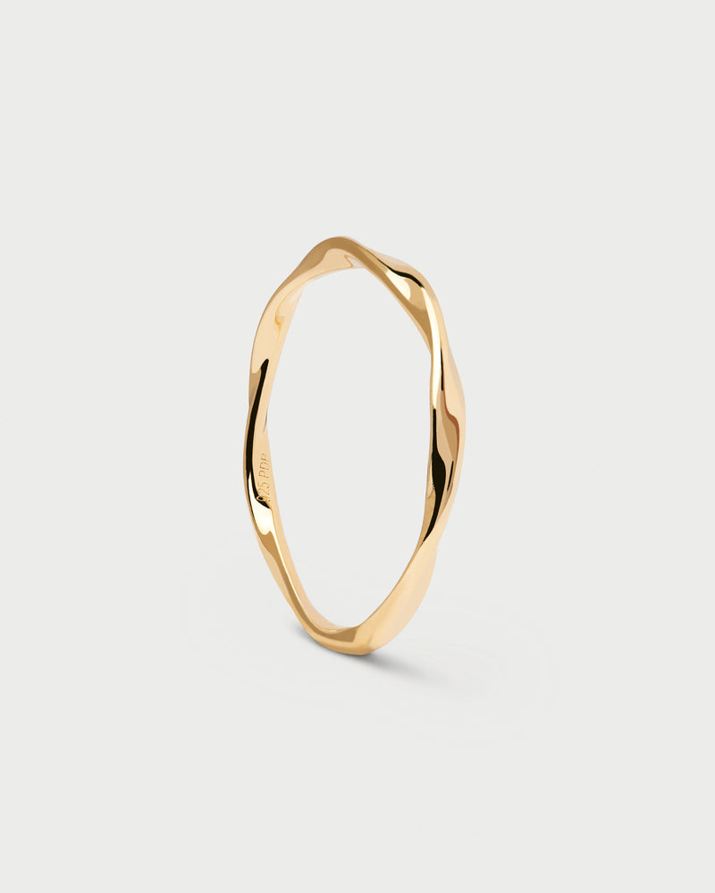 Twisted ring in gold-plated sterling silver